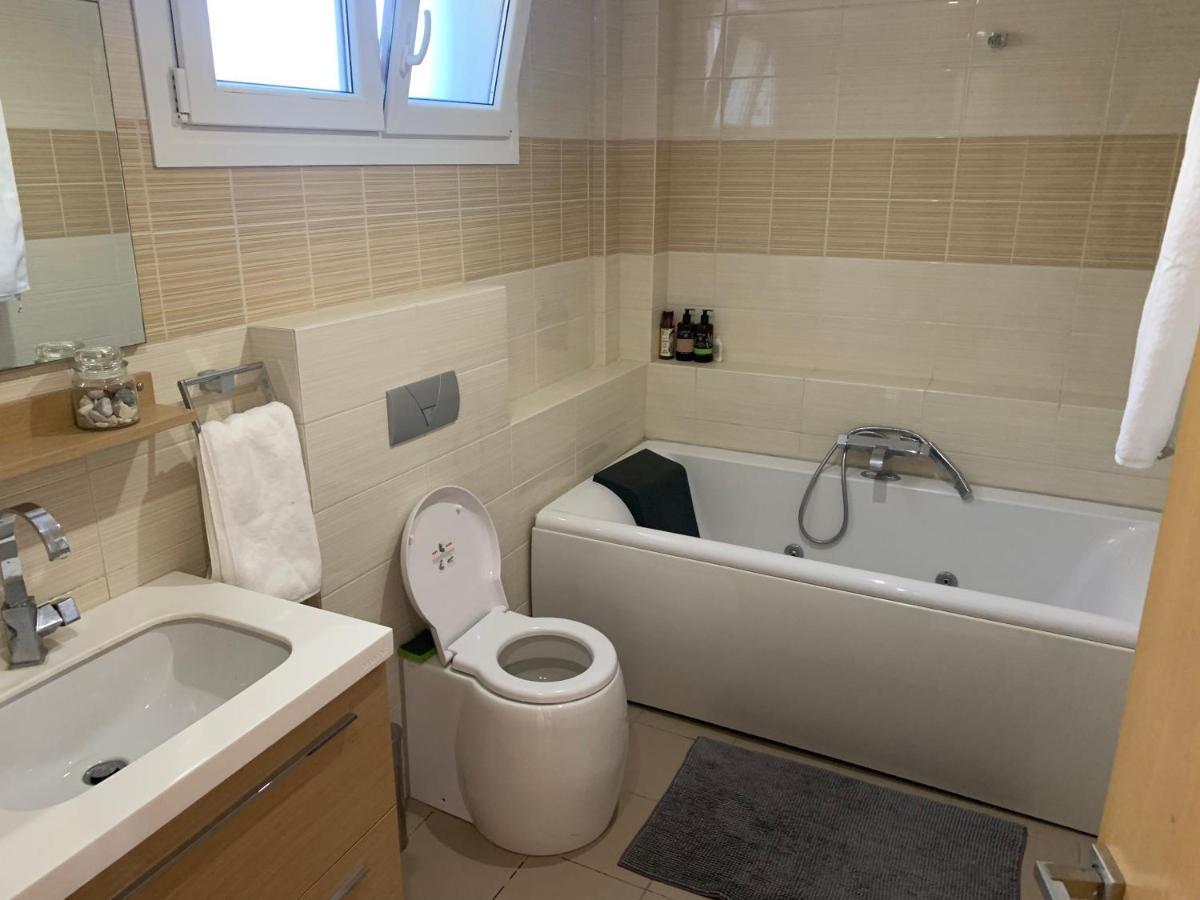Appartamento Breathtaking Sea View Kavala Esterno foto